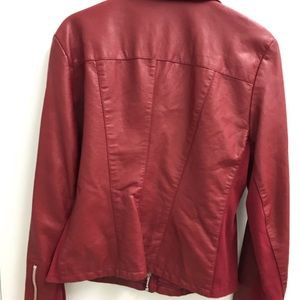Kenneth Cole women’s leather jacket